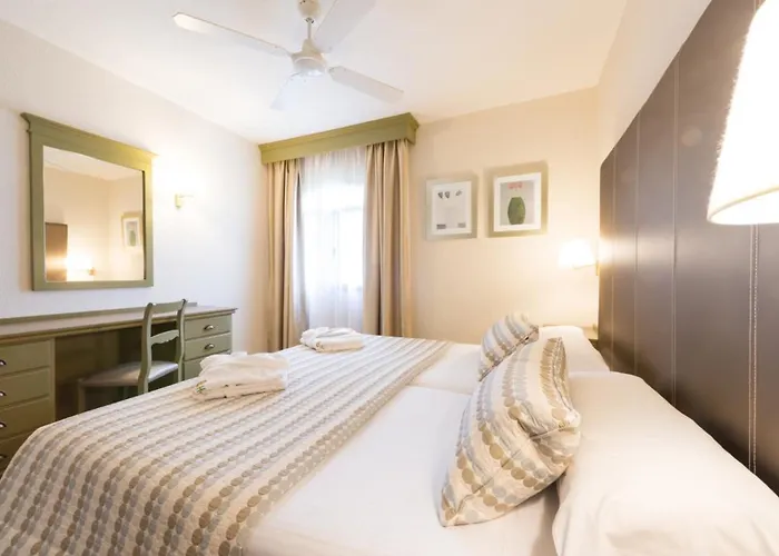 Hd Parque Cristobal Tenerife Отель 3*